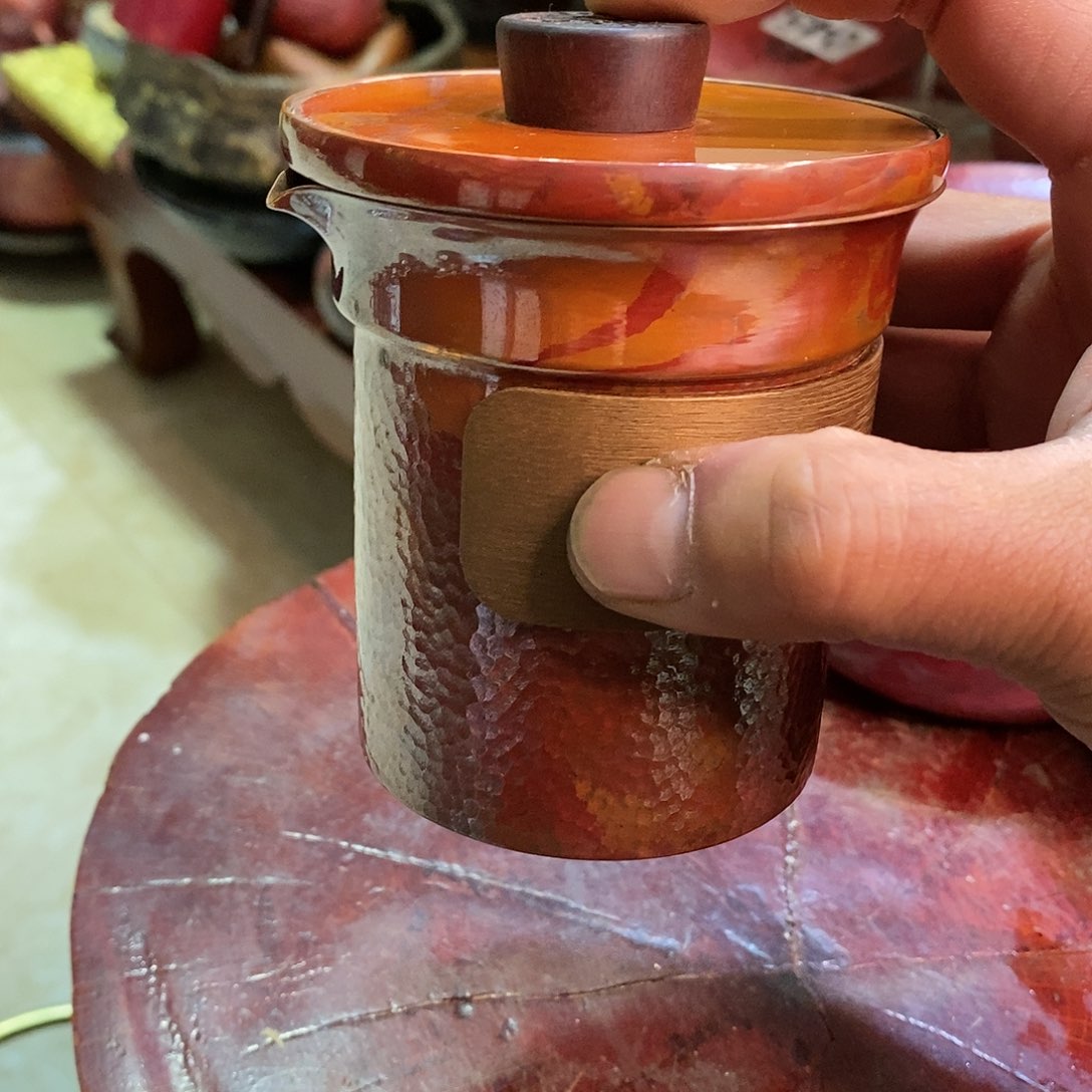 手工锻打工艺手抓壶荣