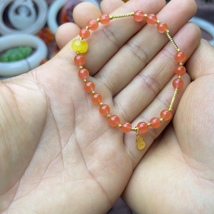 南红玛瑙手链未镶嵌