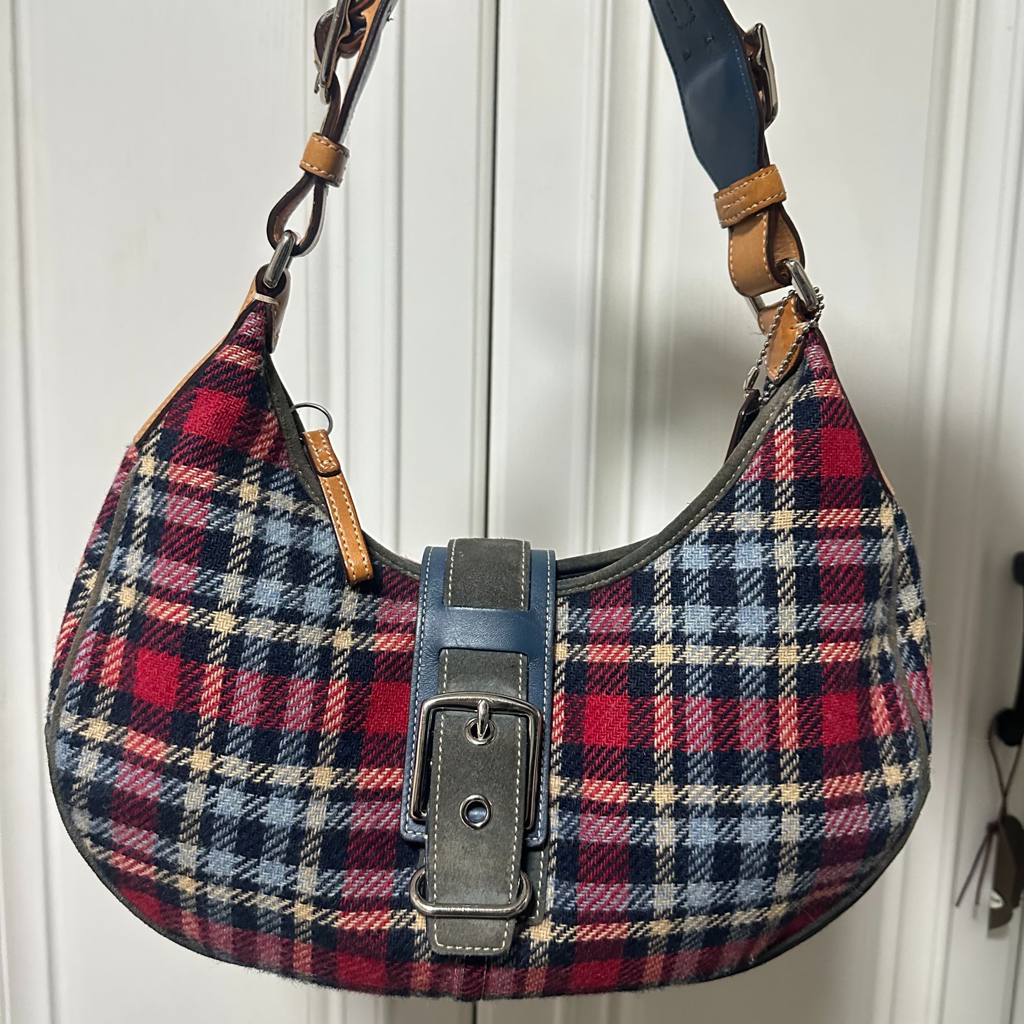  千禧年辣妹月牙腋下包