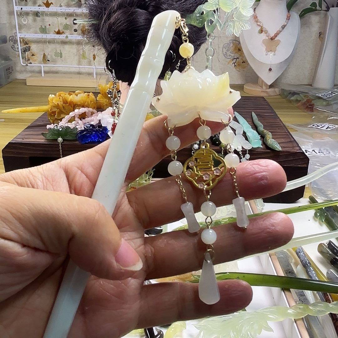 蛇纹石玉发饰合金夜**妖