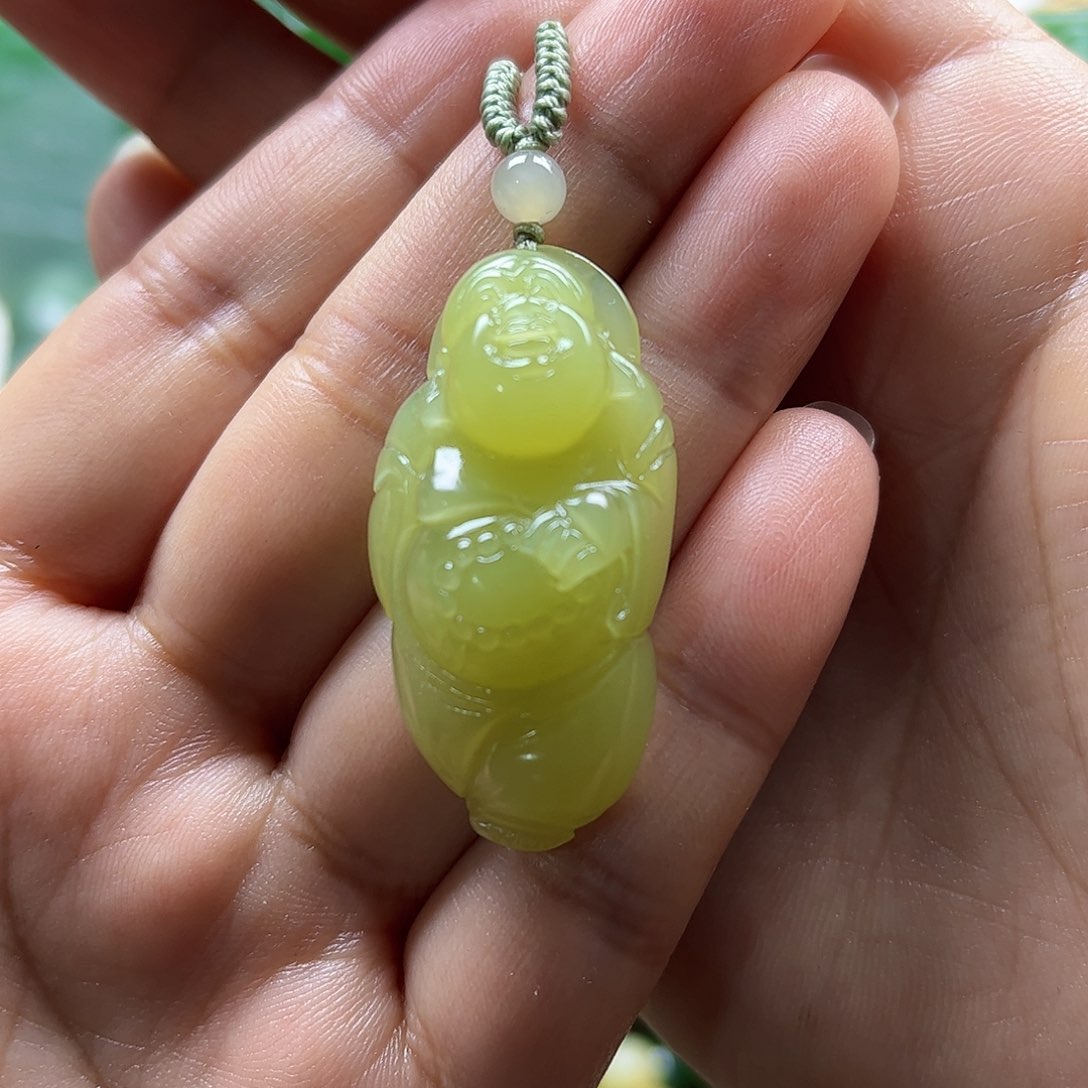 和田玉吊坠未镶嵌