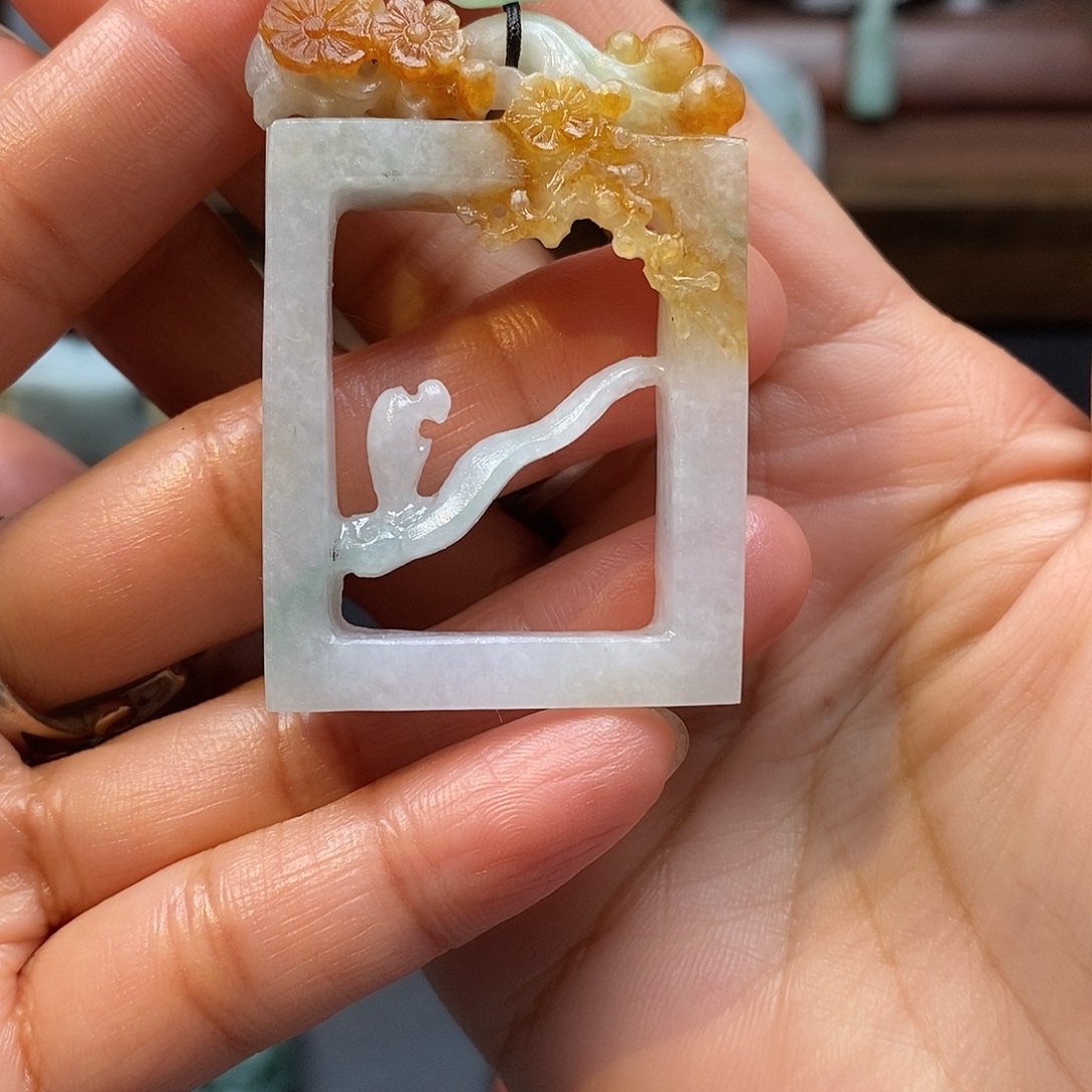 护***神定制翡翠未镶嵌毛货抛光