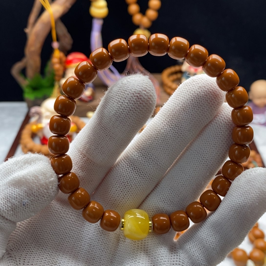 S***.吊坠猴头核桃猴头核桃