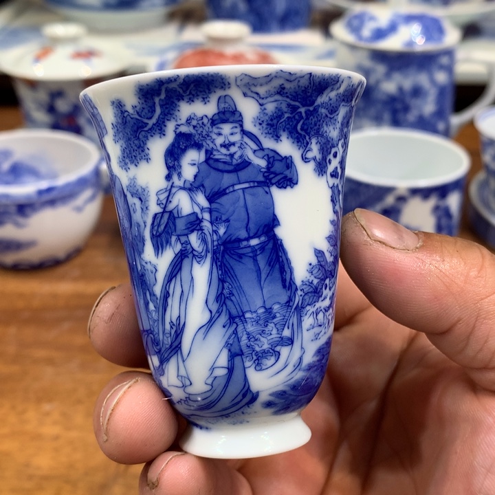 晓竹窑青花三千宠爱在一身