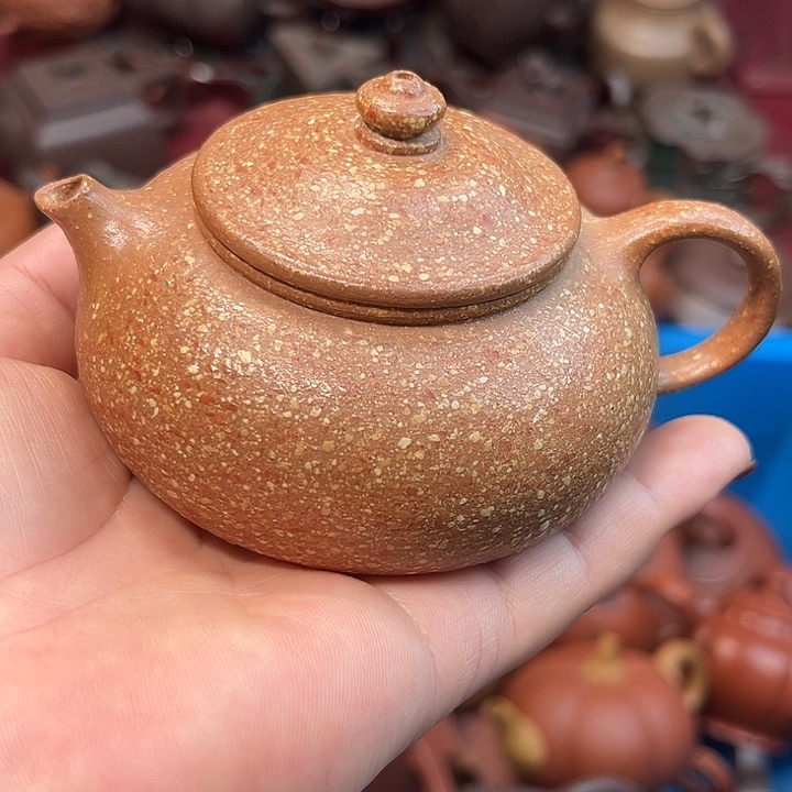 紫砂茶壶瑕疵………………