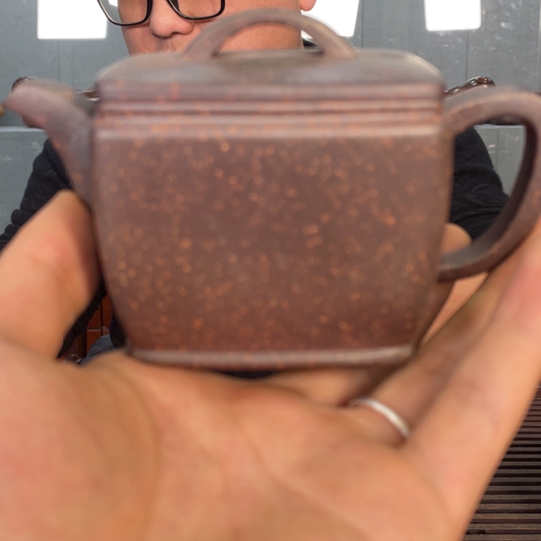 紫砂茶壶好想和她谈