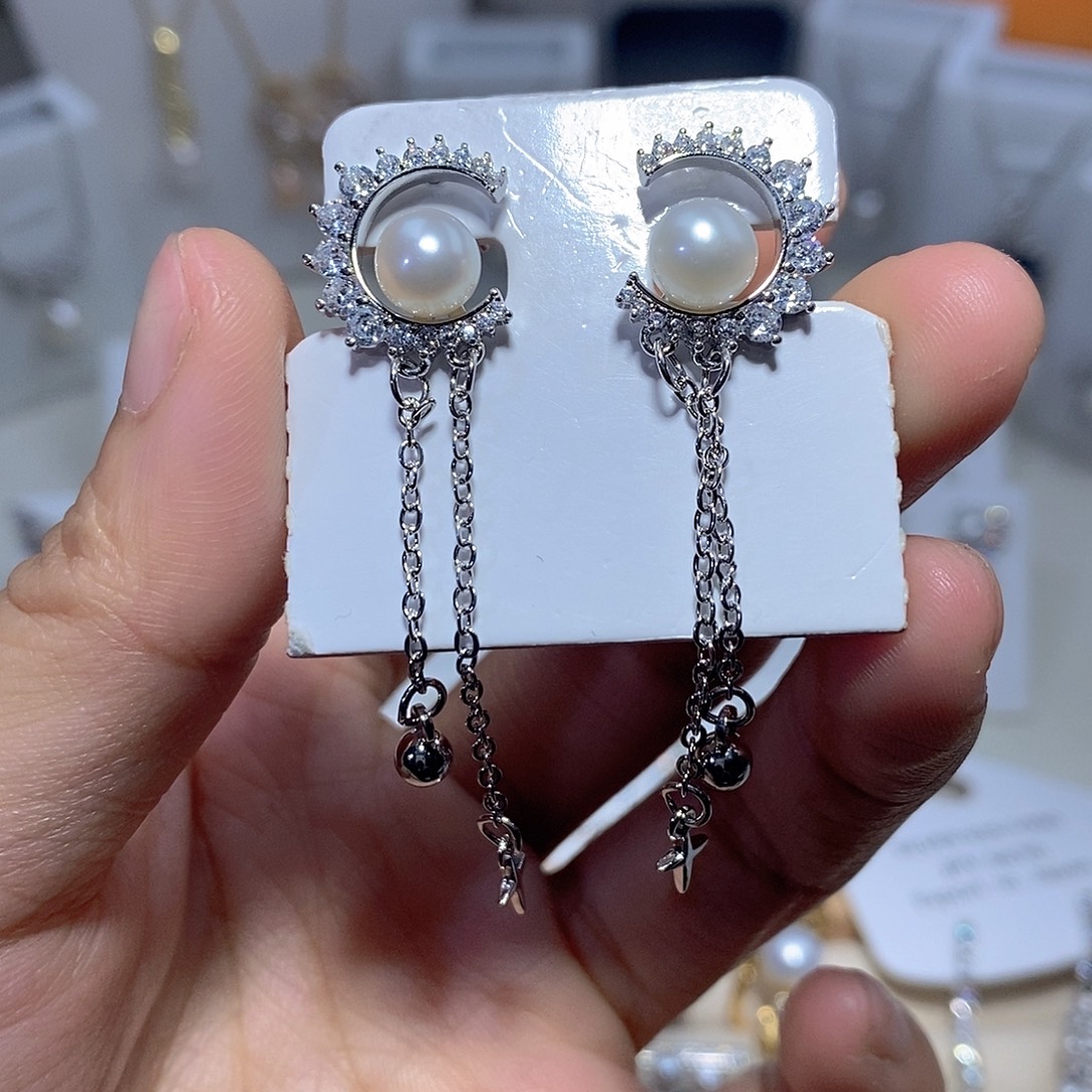 淡水珍珠未镶嵌耳饰