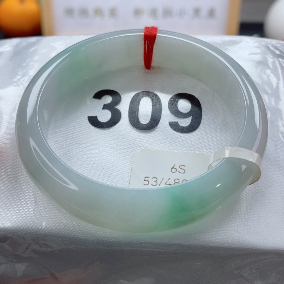 翡翠手镯未镶嵌天然A货翡翠手镯