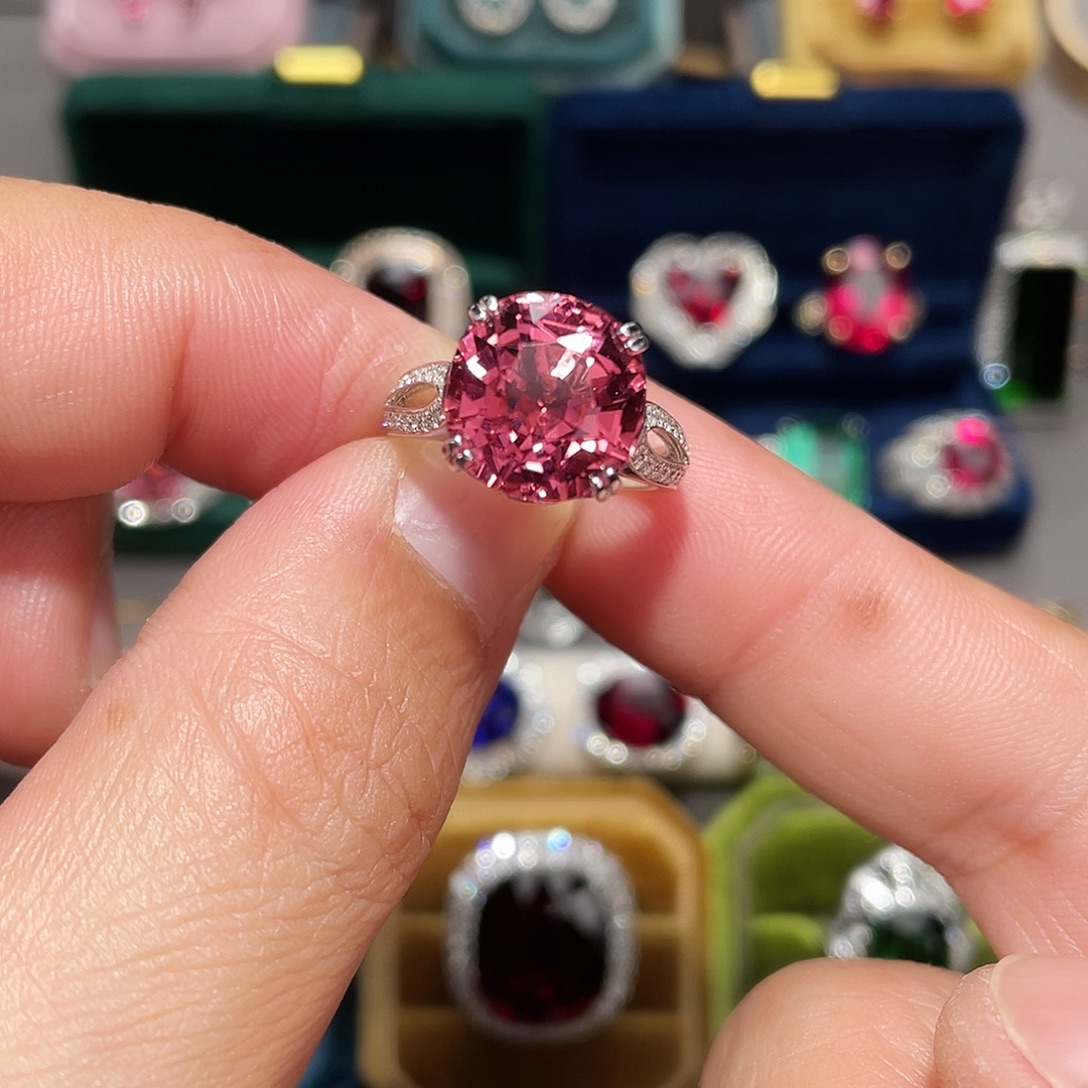 戒指碧玺18K金镶嵌8.48ct