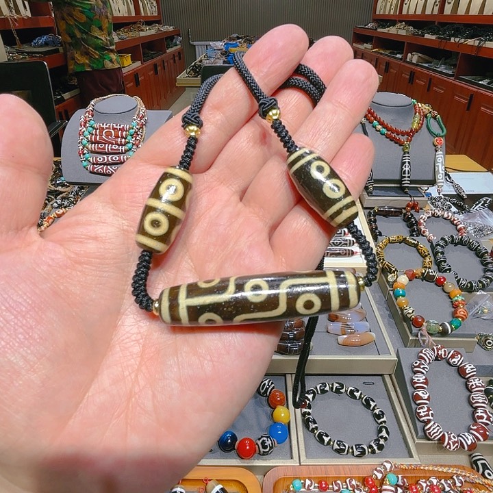 未镶嵌玛瑙/玉髓珠宝奇石