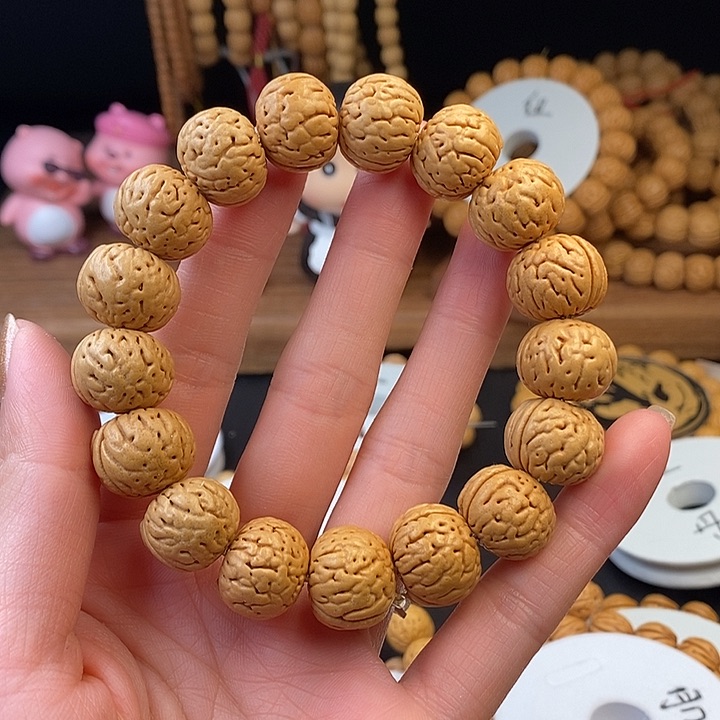 桃核手串浅*金丹17 （尺寸误差0.5之间）