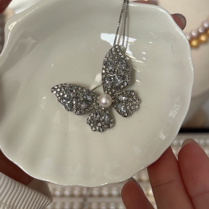 银S925镶嵌海水珍珠胸针37