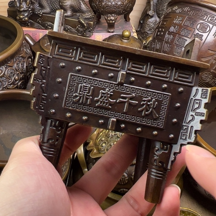 精美铜器，点击下单