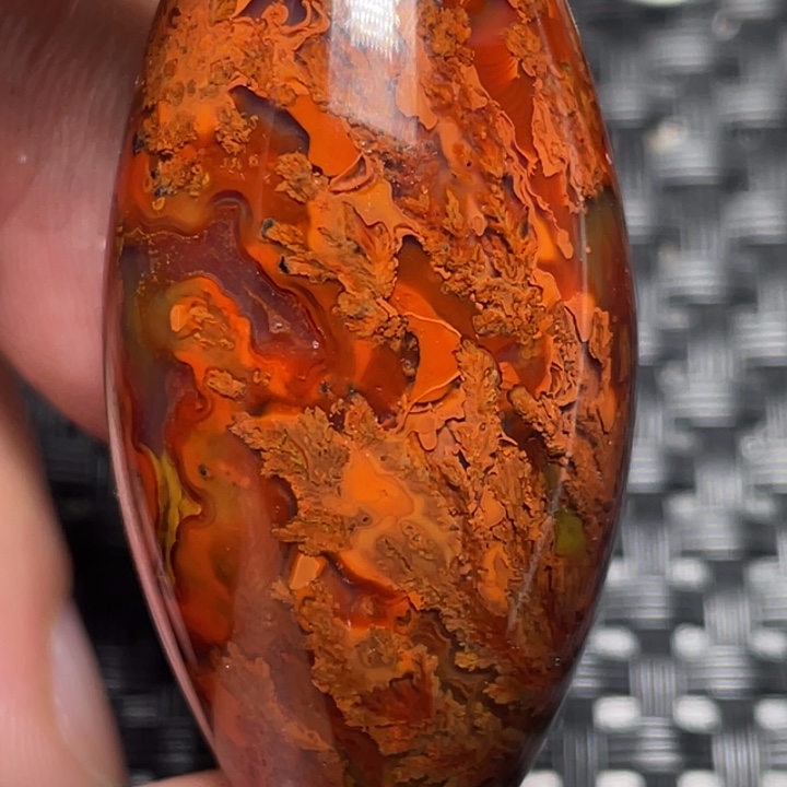 用***8玛瑙/玉髓未镶嵌玛瑙