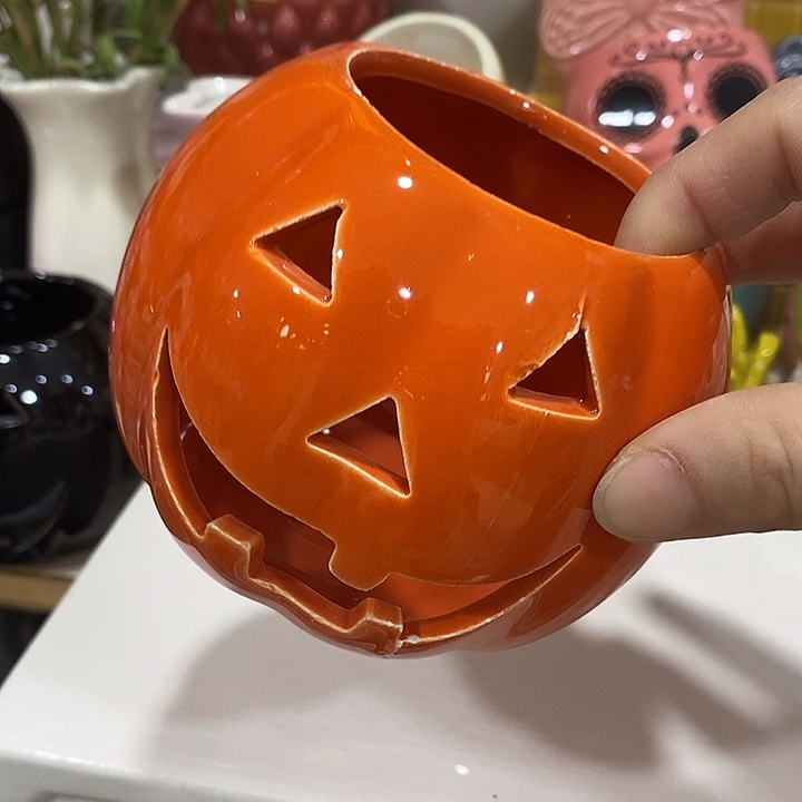 陶盆有孔 瑕疵针孔漏釉介意勿拍外口 6.5外11高8