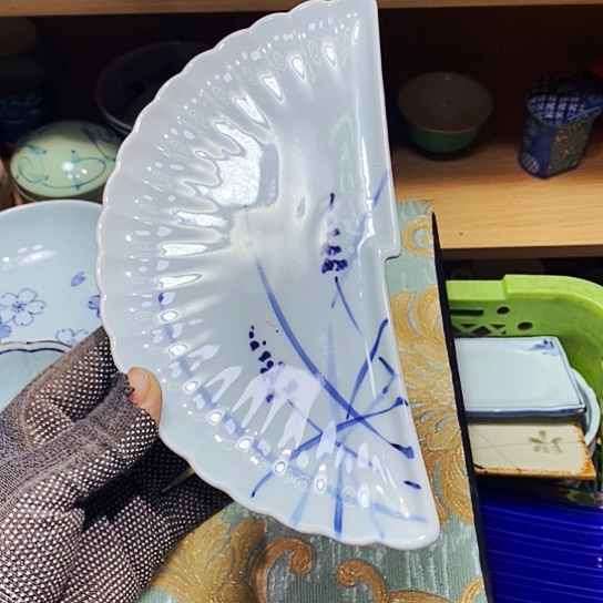 瓷片新年快乐。万事如意