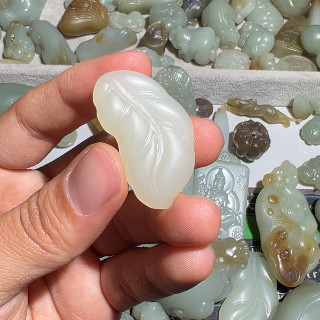 颈饰未镶嵌和田玉s*n