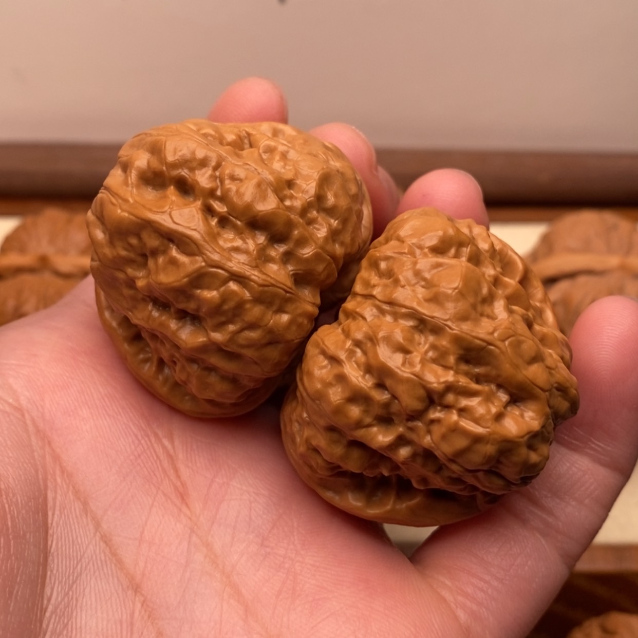 【闪购商品】把件文玩核桃W****O边39左右