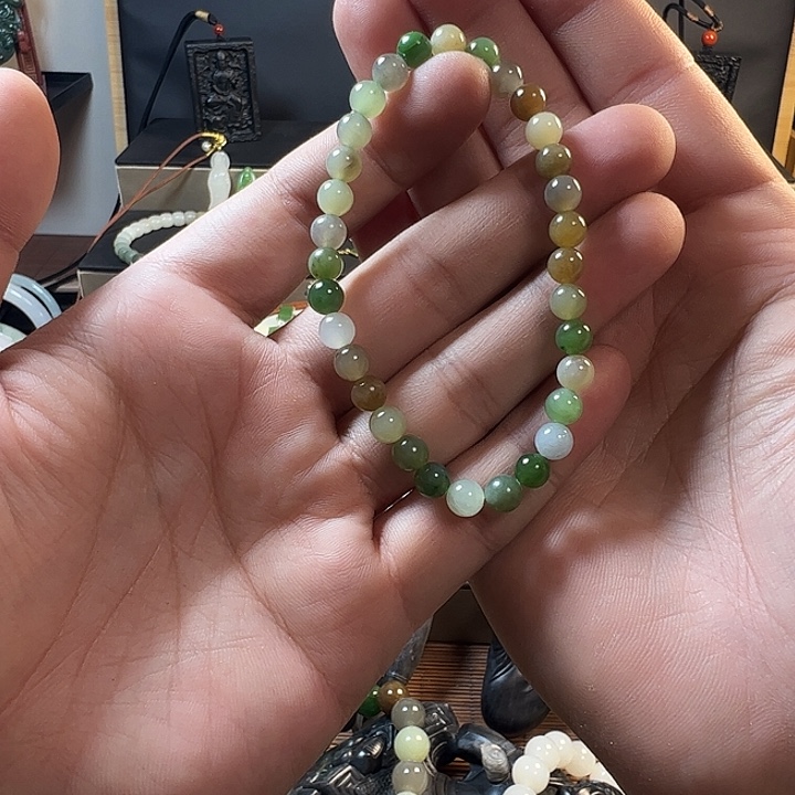 和田玉未镶嵌项链