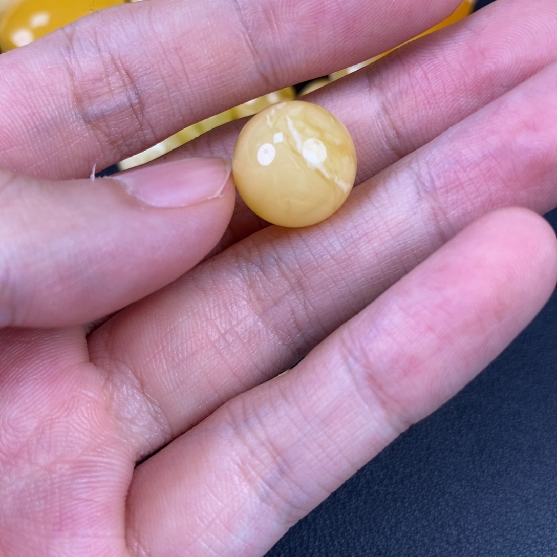 未镶嵌琥珀裸石玄阶妖花62
