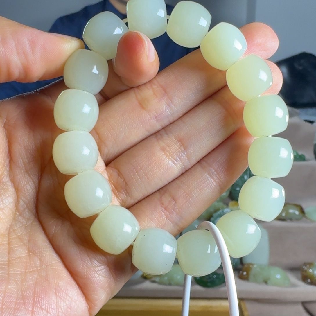 和田玉（糖玉）手链未镶嵌