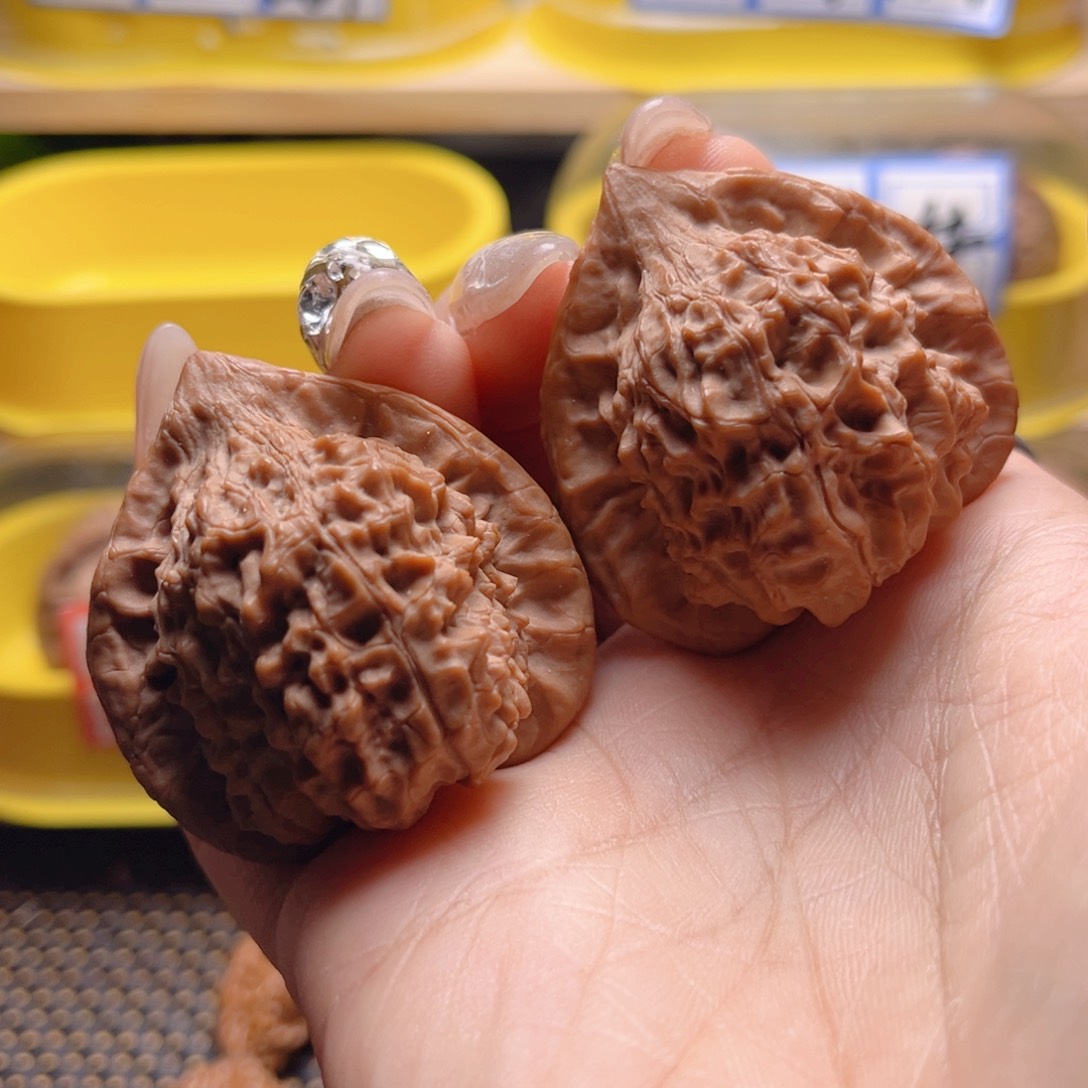 文玩核桃把件朱雀