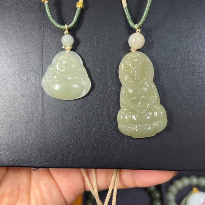 和田玉（青白玉）颈饰未镶嵌男女