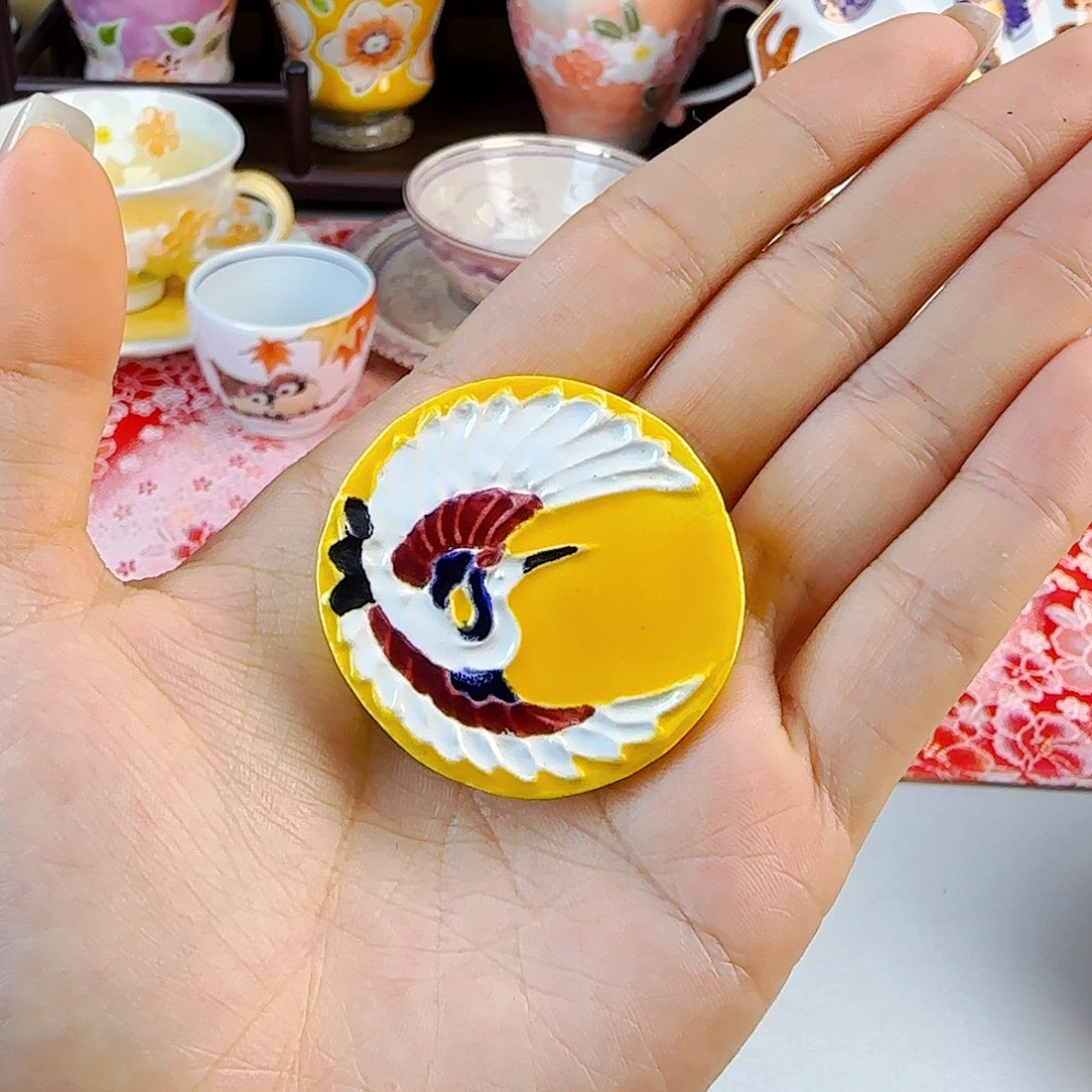 它家茶具瓷器好漂亮！