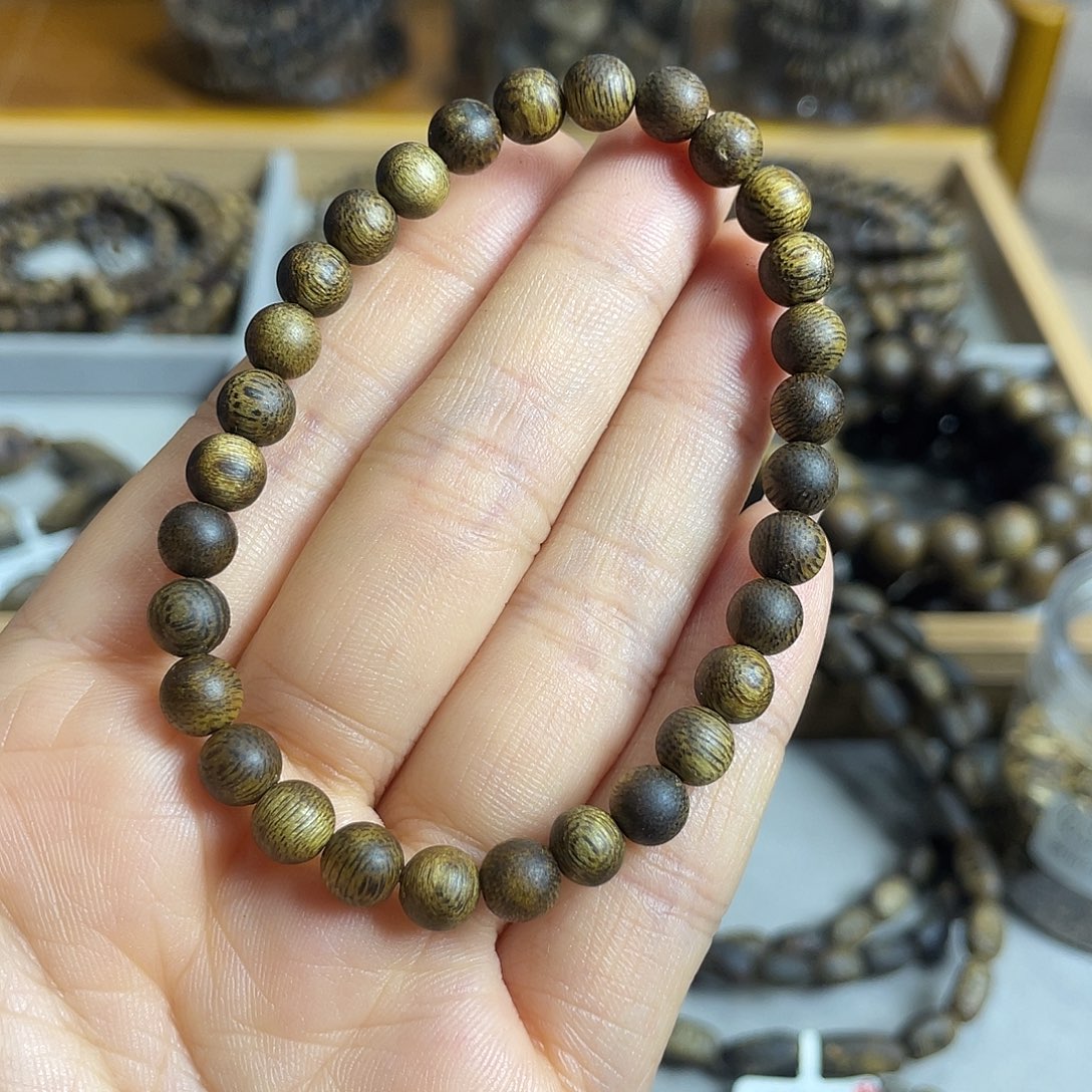 ꒰***꒱沉香沉香碎屑棋楠沉香老料单圈6mm