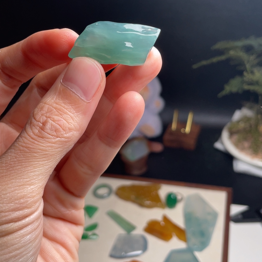 翡翠未镶嵌颈饰包工包料