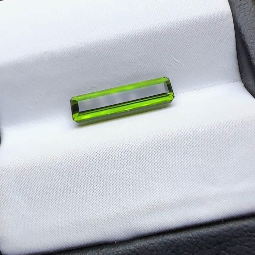 碧玺珠宝半成品未镶嵌天然 1.34克拉