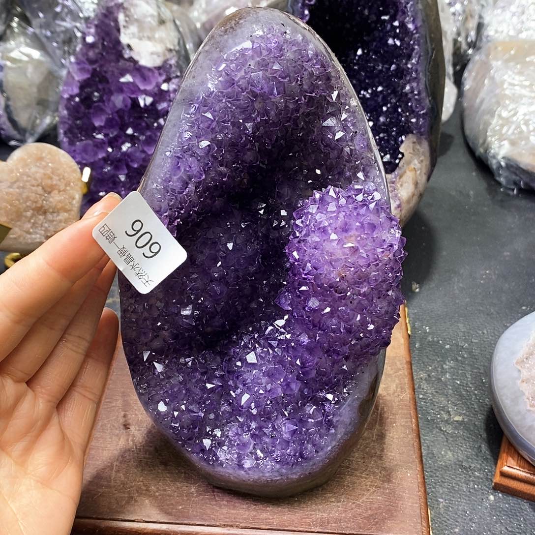 水晶大型摆件（非配饰）未镶嵌