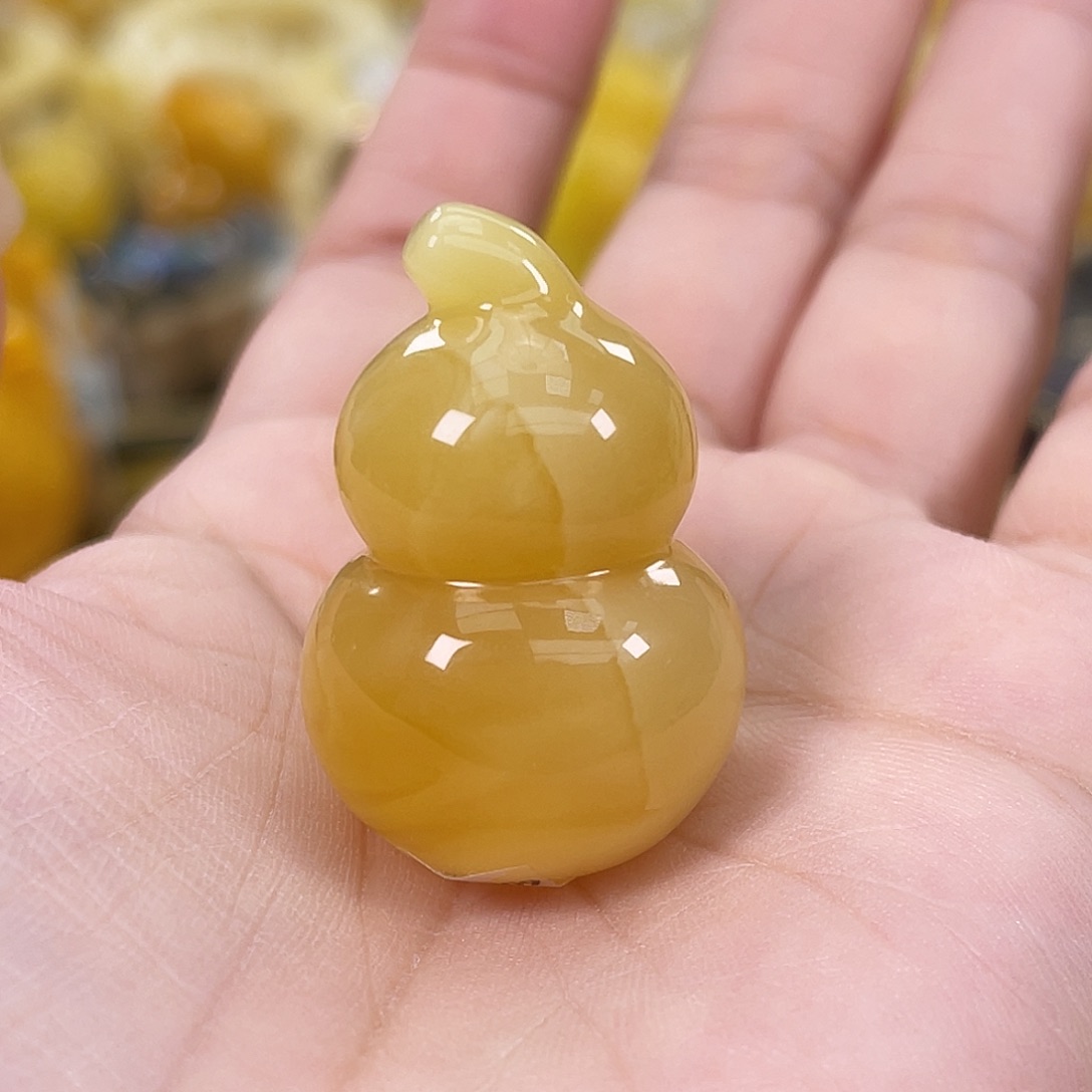 未镶嵌琥珀裸石琥珀h63