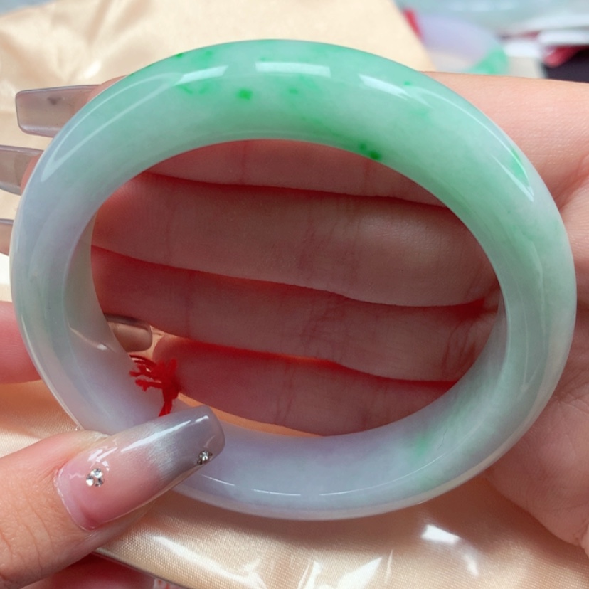 【闪购商品】翡翠手镯未镶嵌58圈