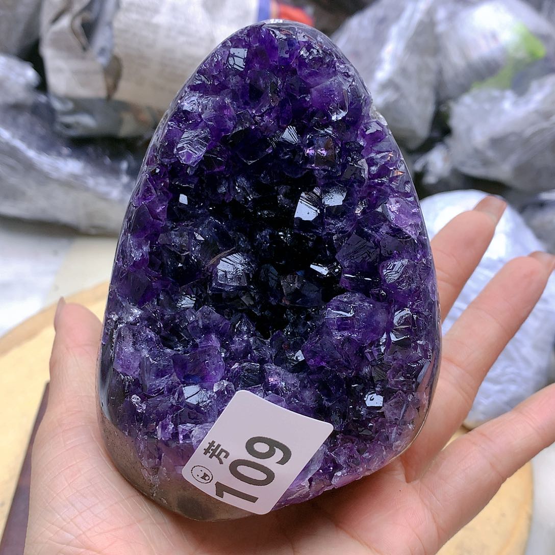 紫晶大型摆件（非配饰）未镶嵌
