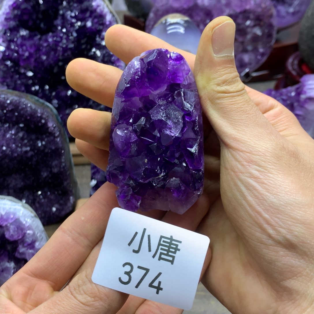 紫晶大型摆件（非配饰）未镶嵌