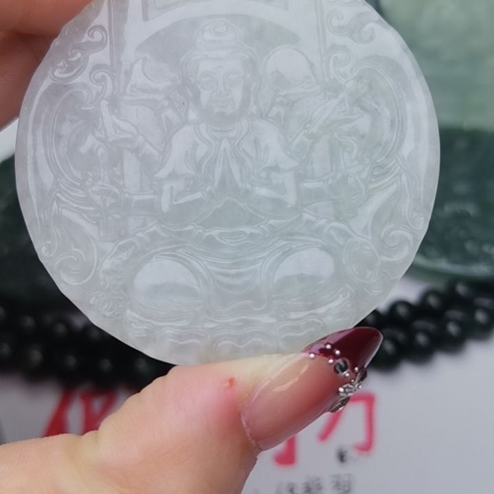 翡翠颈饰未镶嵌天然的A货翡翠多样性发货