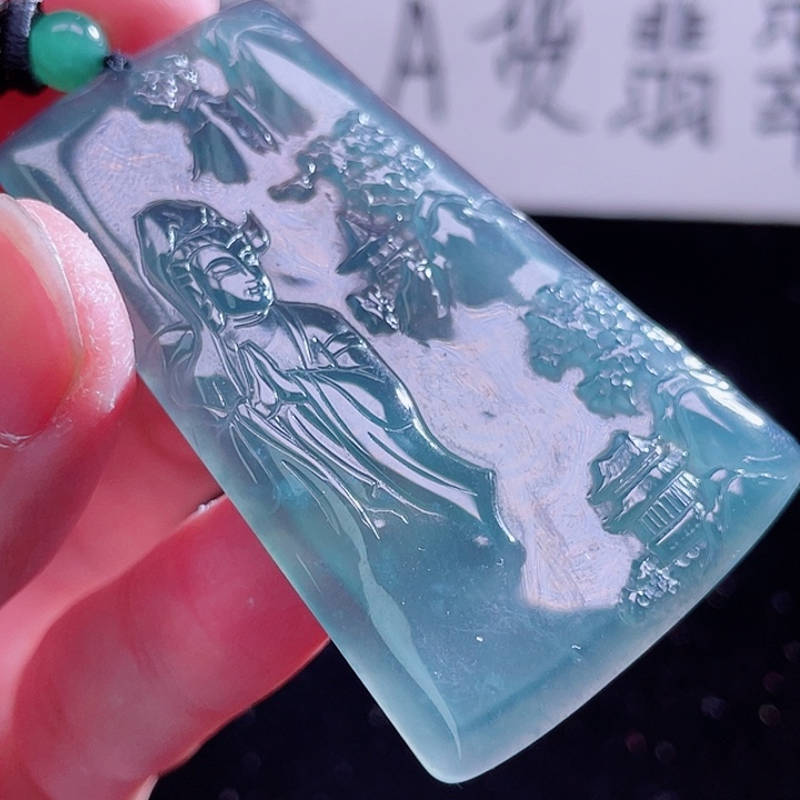 翡翠颈饰未镶嵌999999999