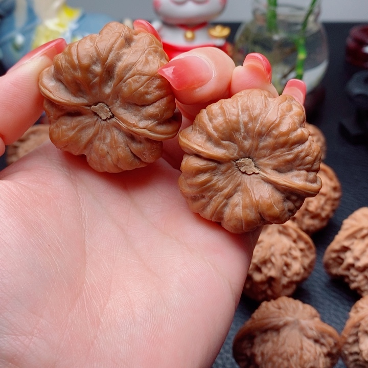 C***装把件文玩核桃蛤蟆头41.8