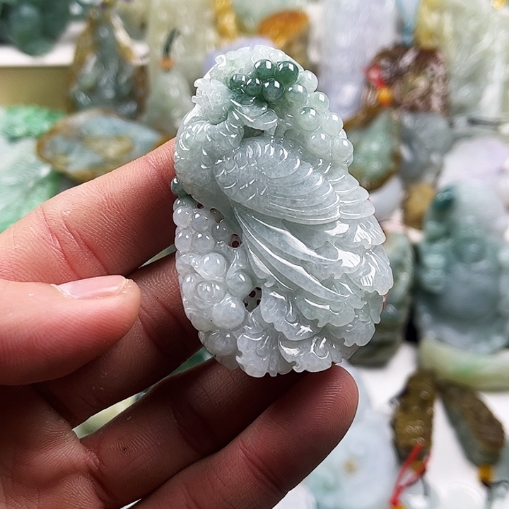 定制翡翠未镶嵌翡翠