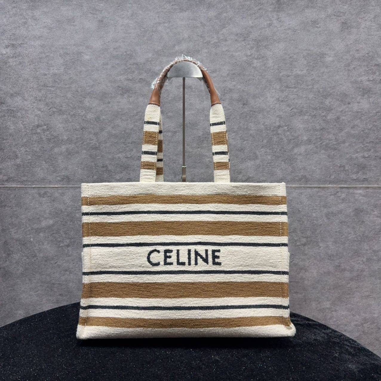 95新 Celine/思琳 安安/箱包/TYP882512180101