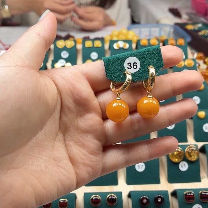 琥珀银S925镶嵌耳饰