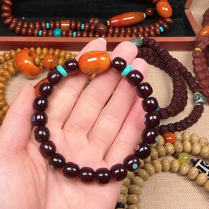 星月菩提手串星月菩提手串