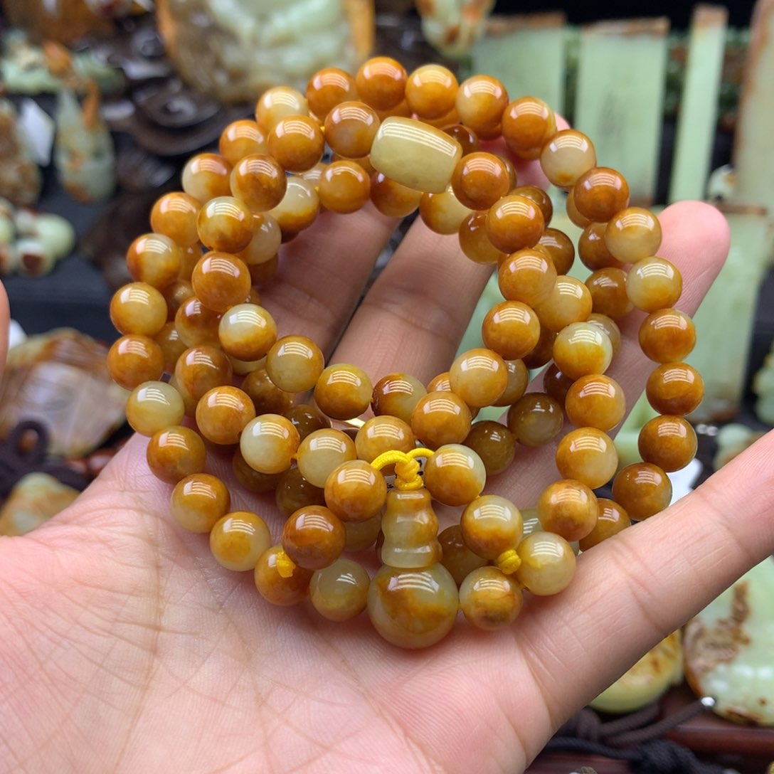 岫岩河磨玉（透闪石质玉）颈饰未镶嵌