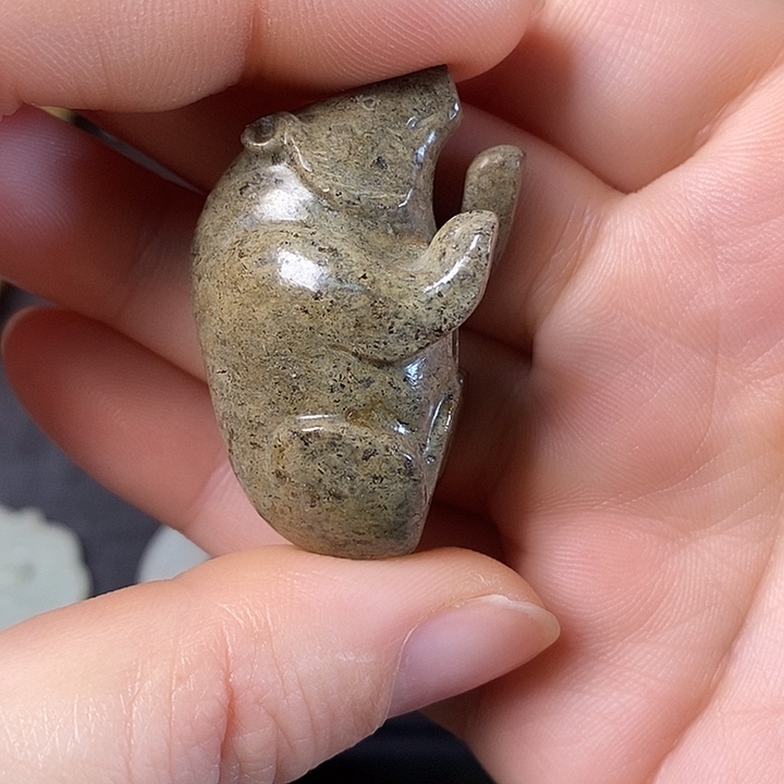 和田玉（糖玉）车挂未镶嵌