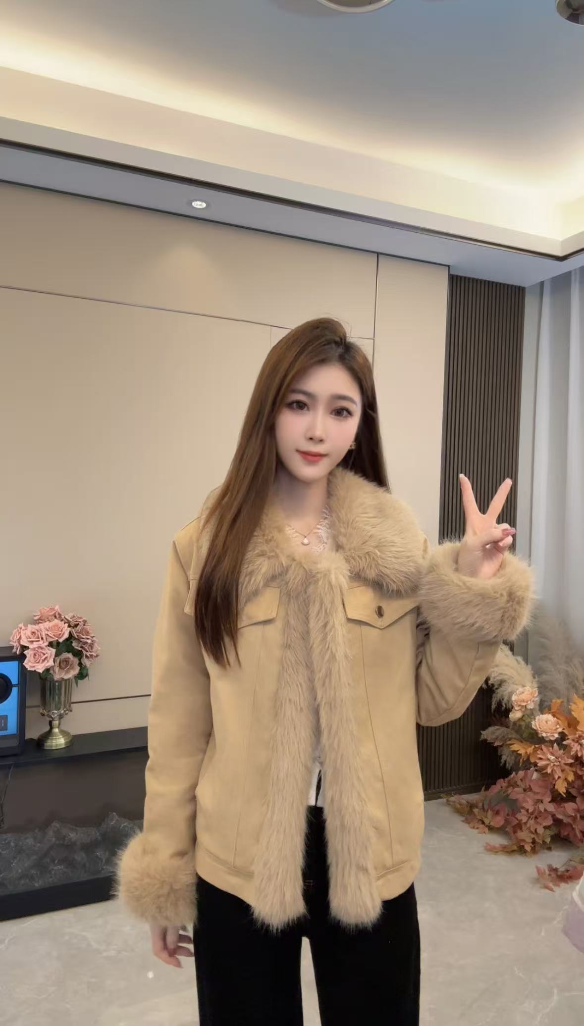 毛毛外套女风短上衣时尚冬季拼接女装