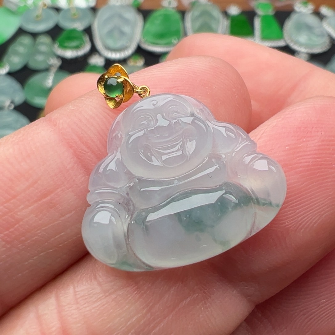 翡翠颈饰18K金镶嵌佛16.6