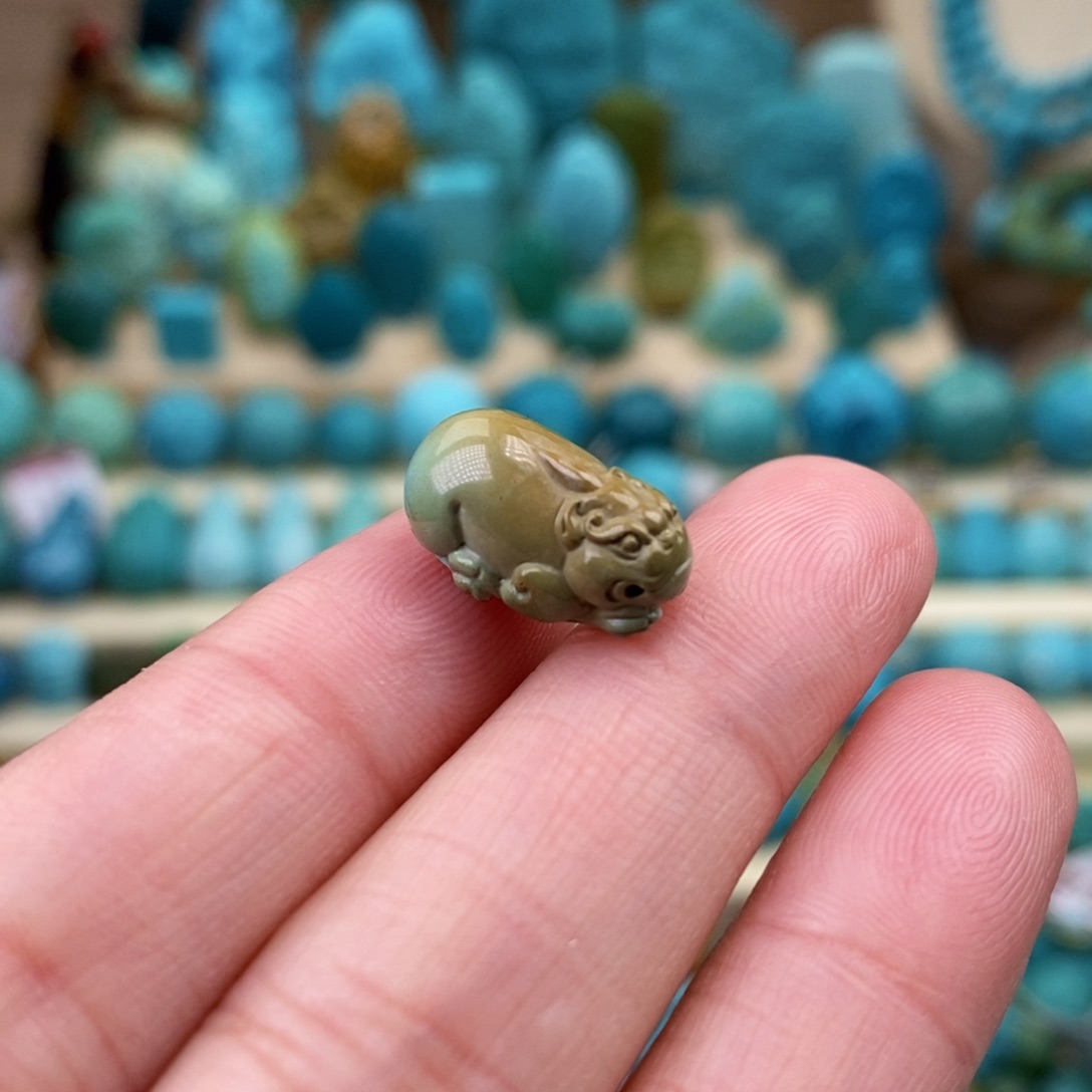 绿松石珠宝奇石未镶嵌