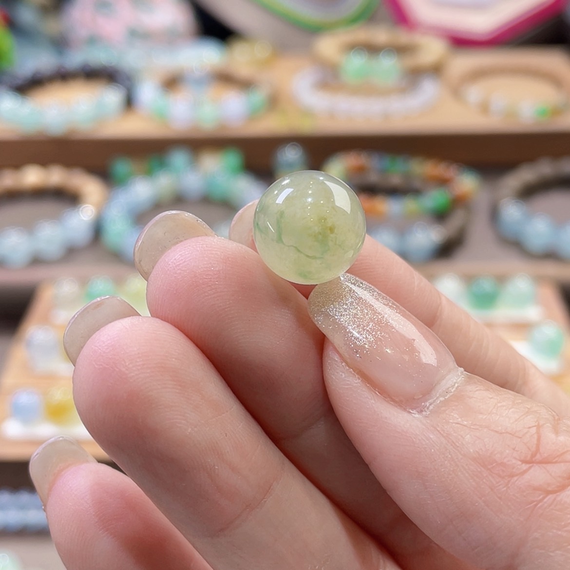 【闪购商品】翡翠颈饰未镶嵌黄加绿