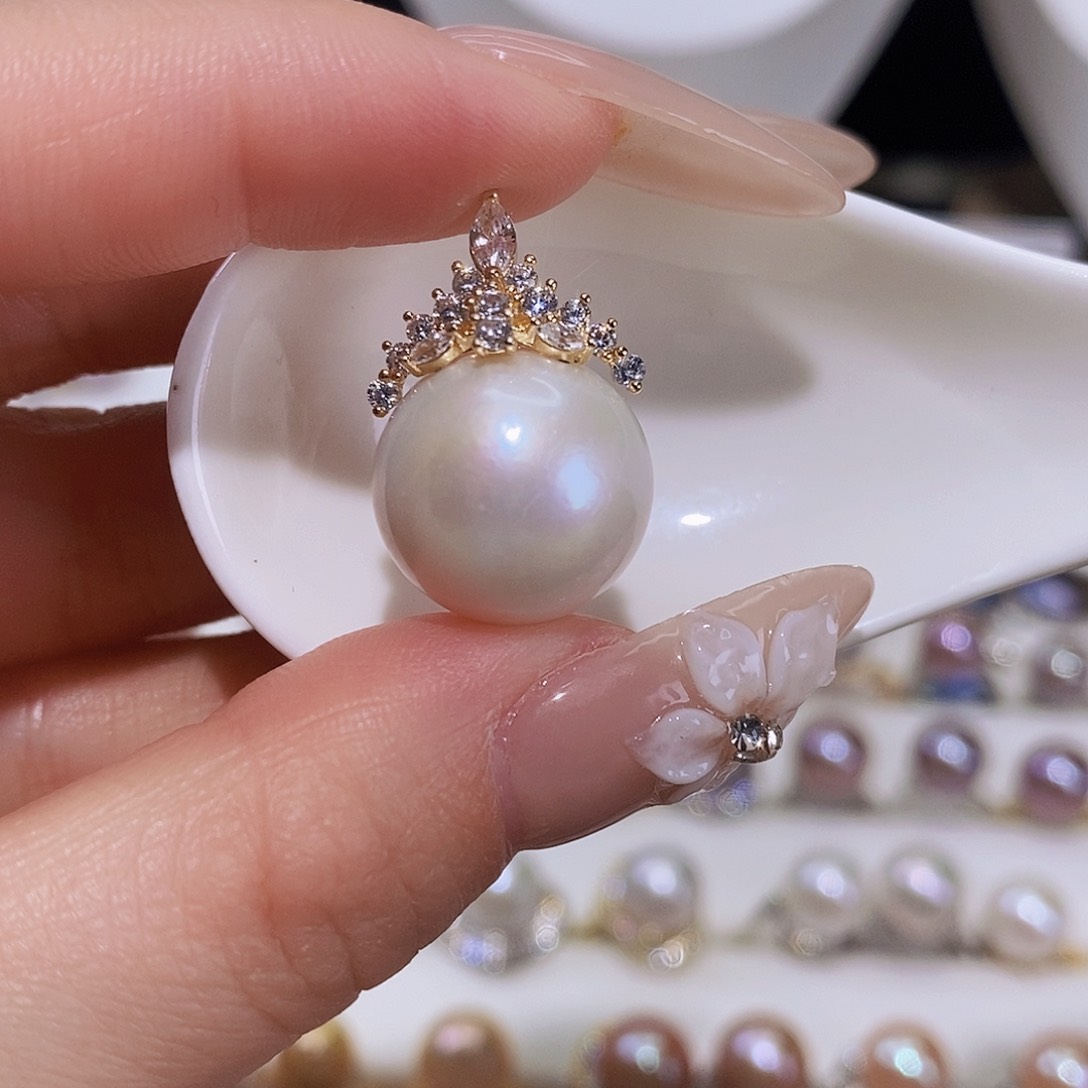 淡水珍珠颈饰银S925镶嵌图***格